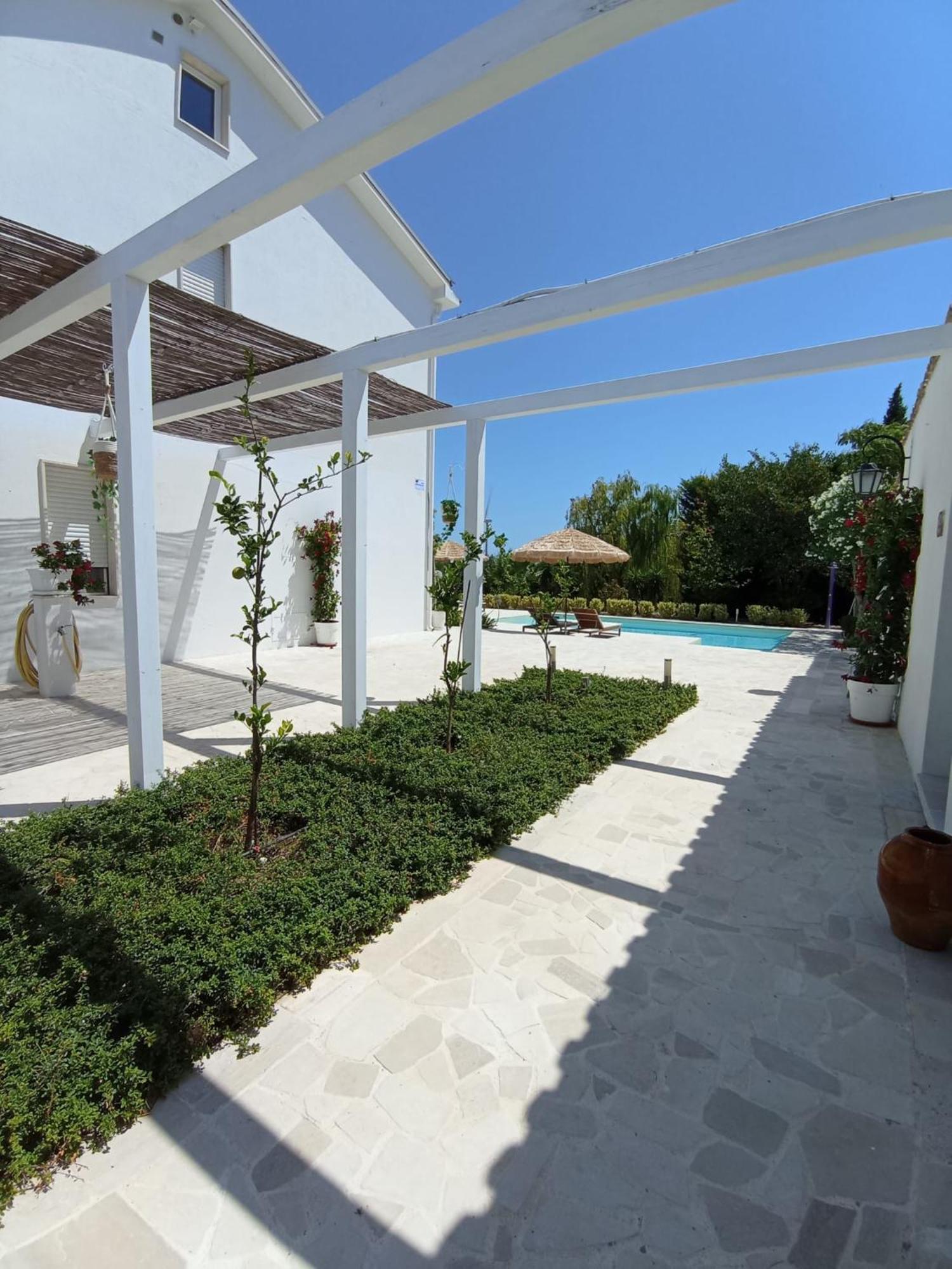 Tenuta Viale Degli Ulivi San Martino in Pensilis Экстерьер фото